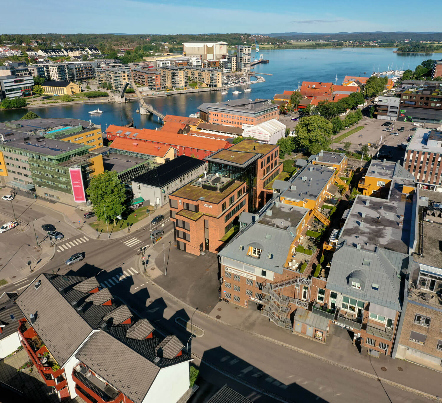  bilde fra Nedre Langgate i Tønsberg